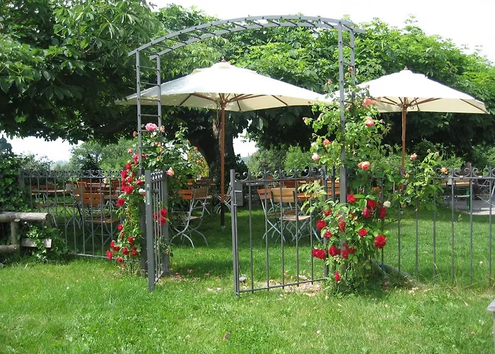 Montfort-schloessle Lindau (Bodensee)
