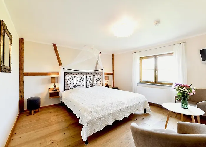 Montfort-schloessle Hotel *