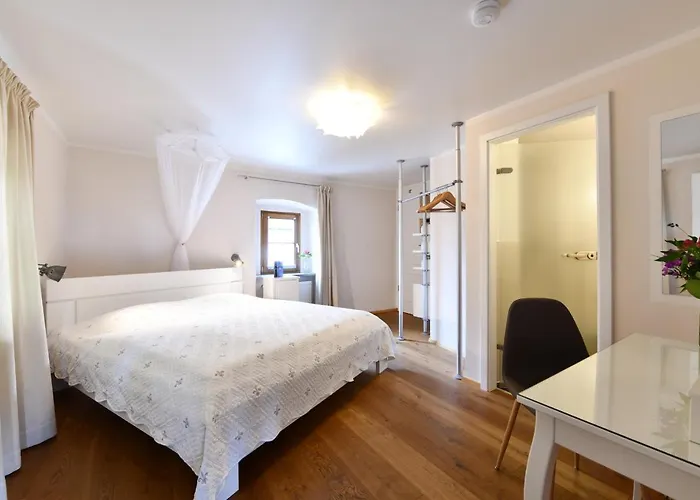 Hotel Montfort-schloessle *